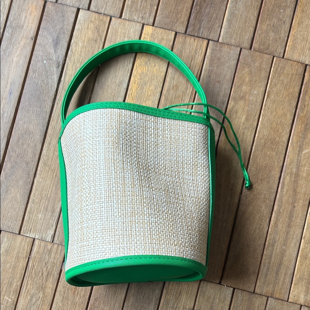 Green rattan bucket bag never worn